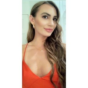 Meet your Posher, Gabrielle